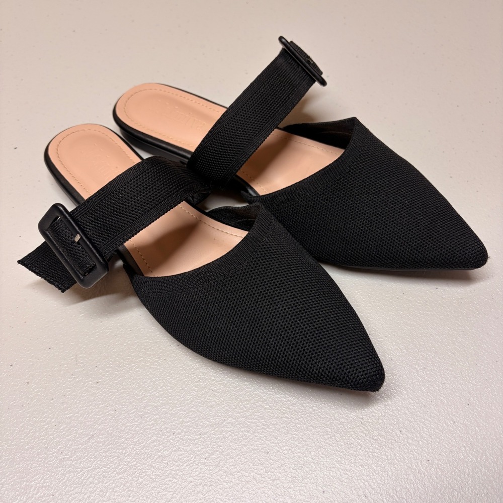 Womens Pointy Toe Mule Black -e
U39 EU 8/8.5 US Witchy Fairy Goth Whimsigoth